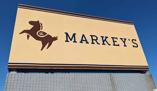 MARKEY'S 看板制作事例 - 有限会社ジャックスクリーン